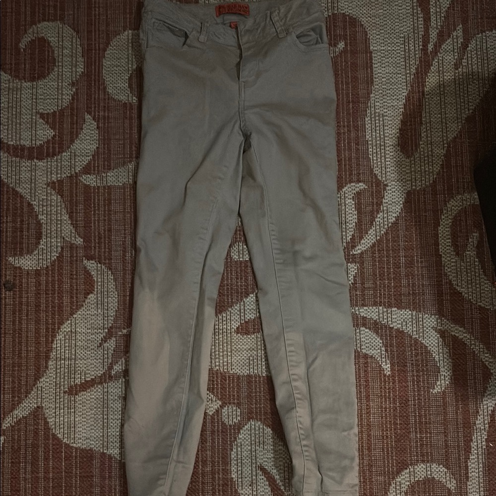Levi's Gray Skinny Jeans